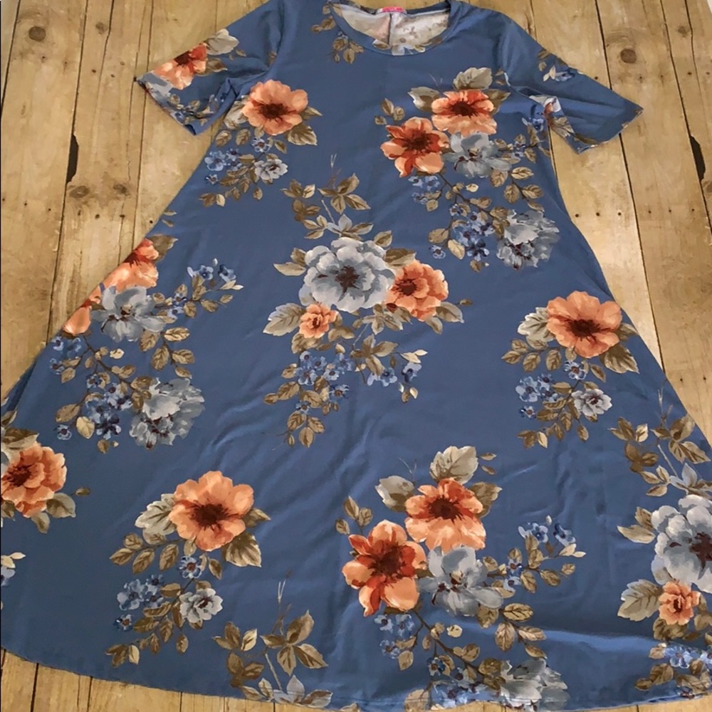 Floral Buttery Smooth Midi Dress